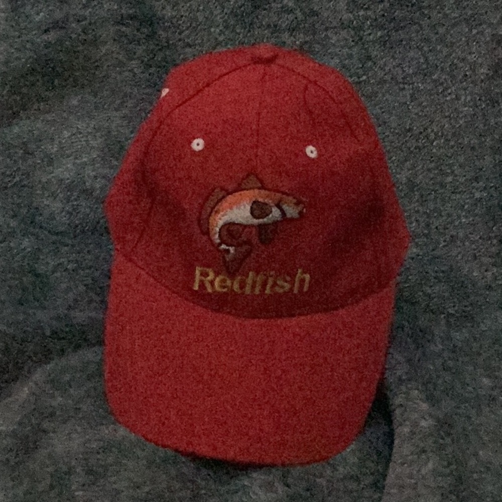 🎣NWOT Redfish Baseball Style Cap / Adjustable Fun to Wear Cap Never Worn 🎣